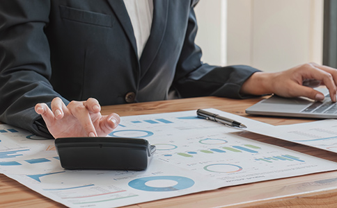 境外旅游經(jīng)營許可證怎么辦理？