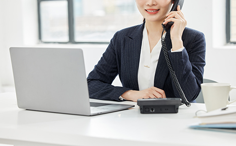 申請(qǐng)商標(biāo)注冊(cè)需要提交哪些材料？